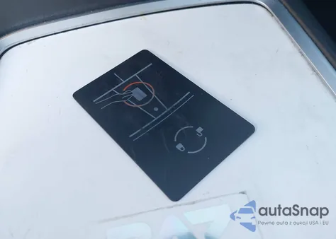 2021 Tesla Model 3 Standard Range Plus Rear-Wheel Drive из США, поврежденный, VIN 5YJ3E1EA5MF025604